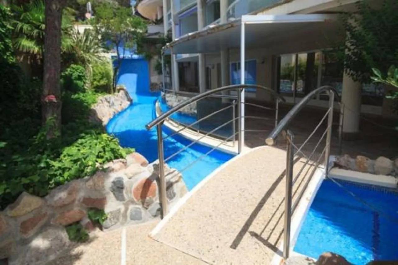 דירות Cap Salou Zeus ספרד