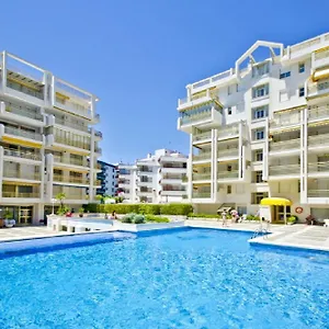 uhc-novelty-apartments.top-hotels-tarragona.com/